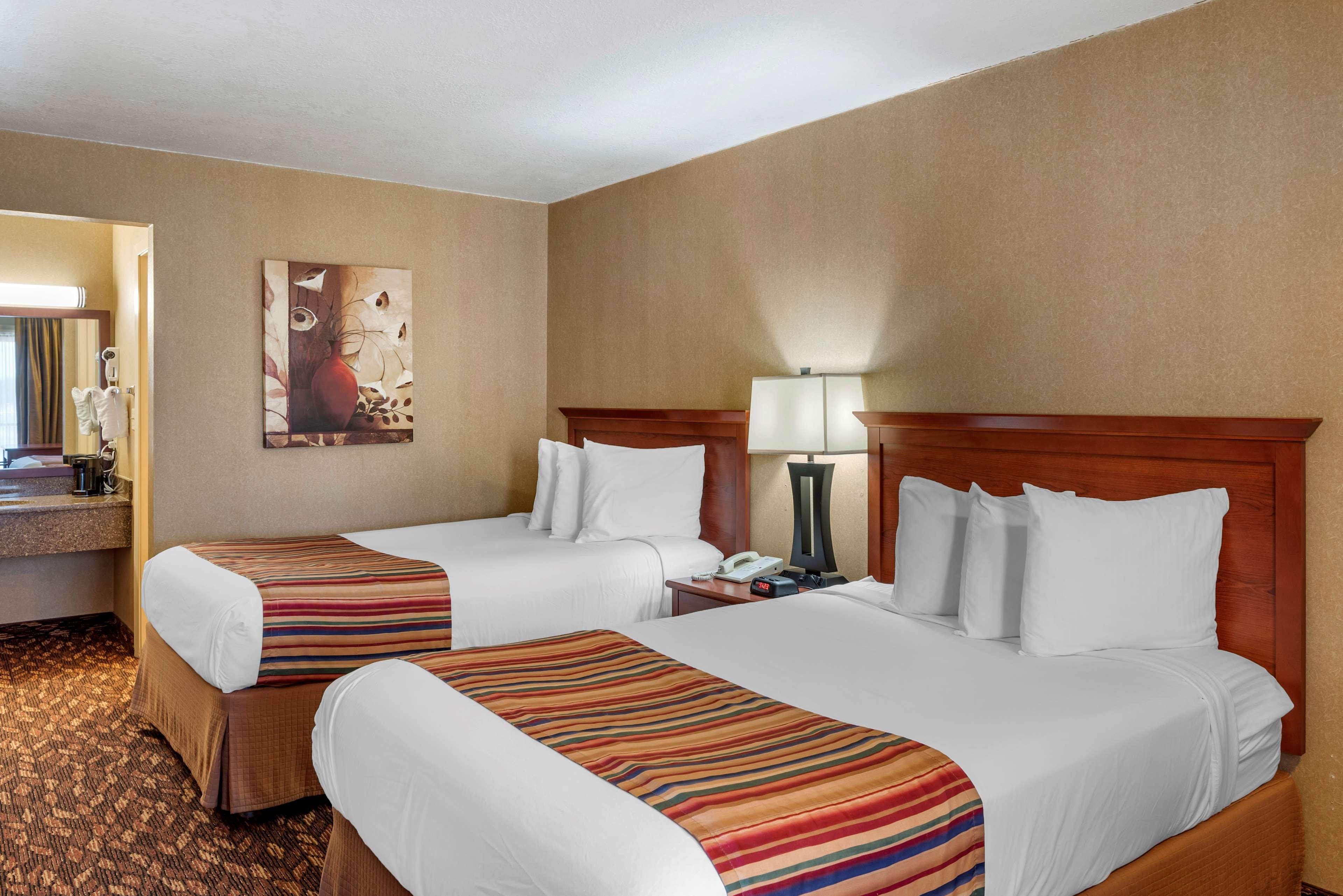 Best Western Sherwood Inn Clarksville Екстер'єр фото