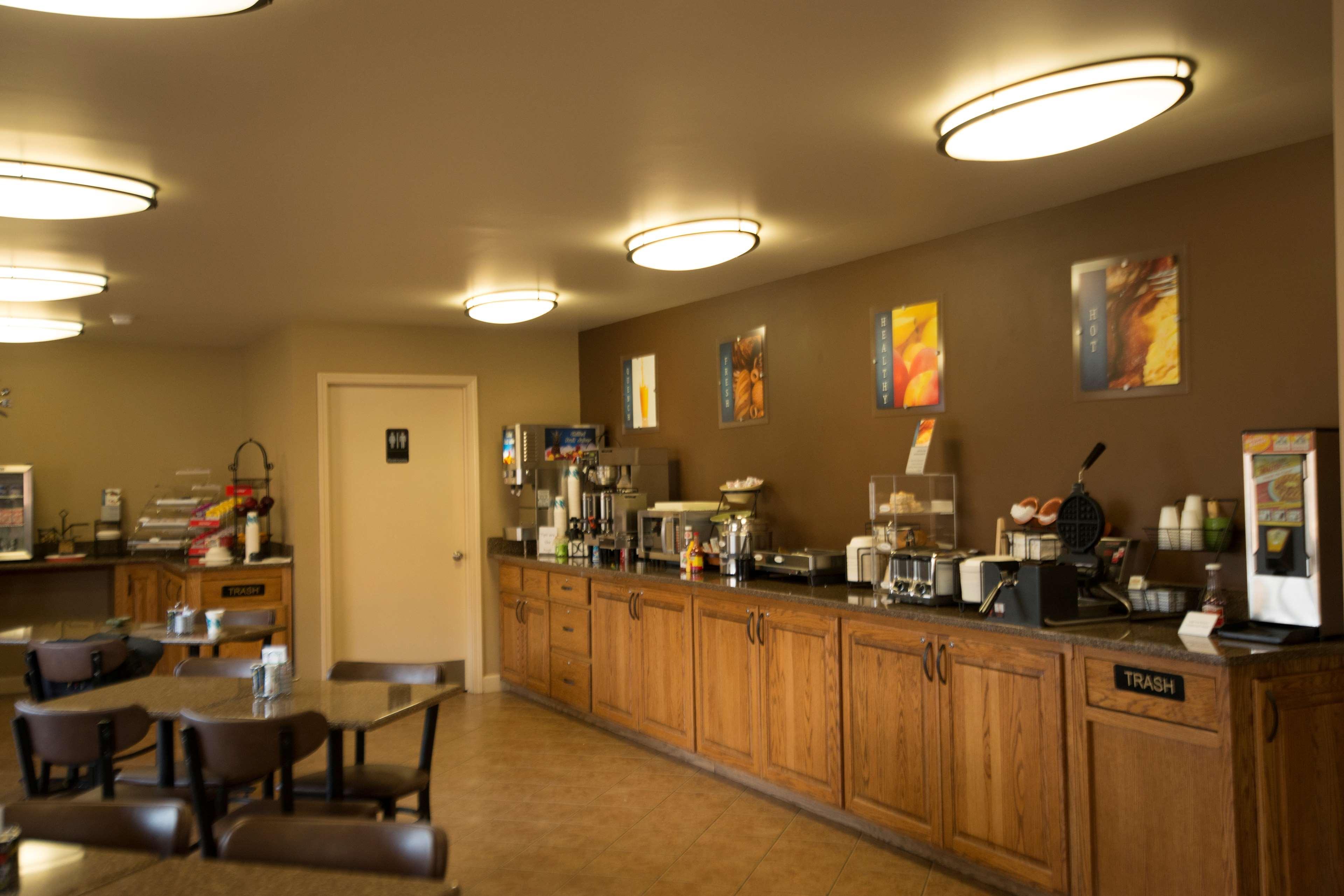 Best Western Sherwood Inn Clarksville Екстер'єр фото